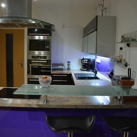 Apartman Zderadova Brünn Exterior foto