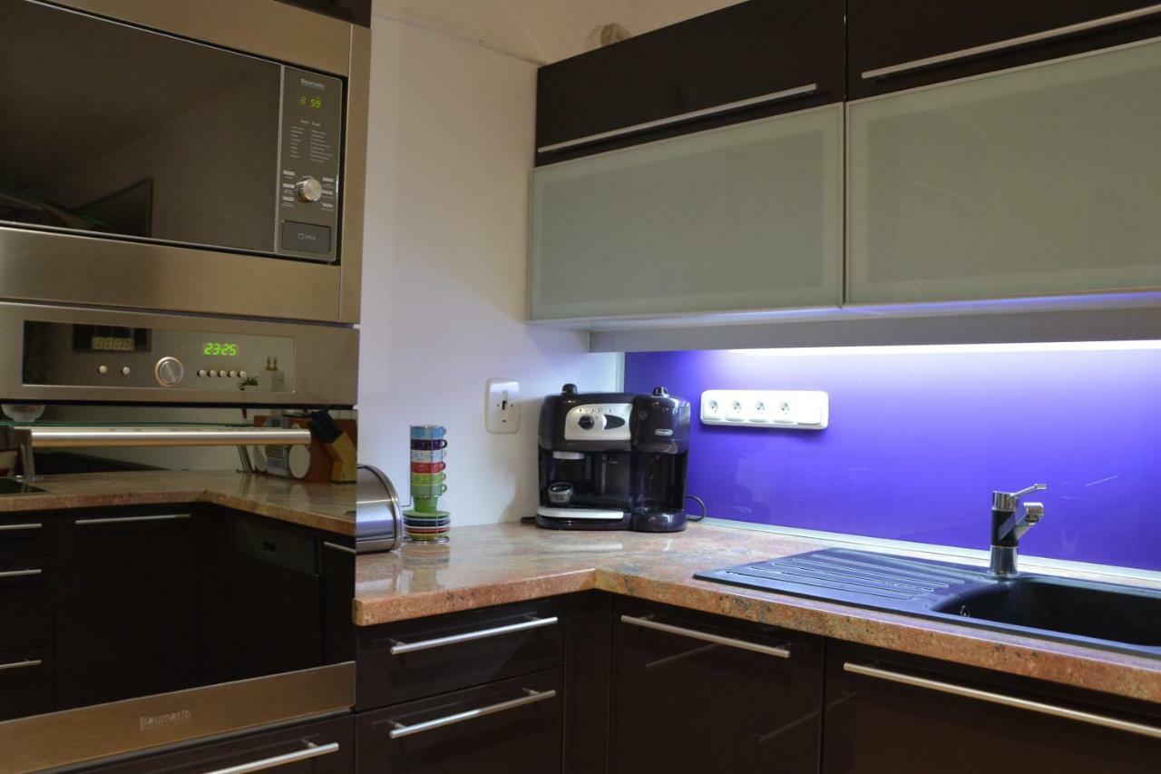 Apartman Zderadova Brünn Exterior foto