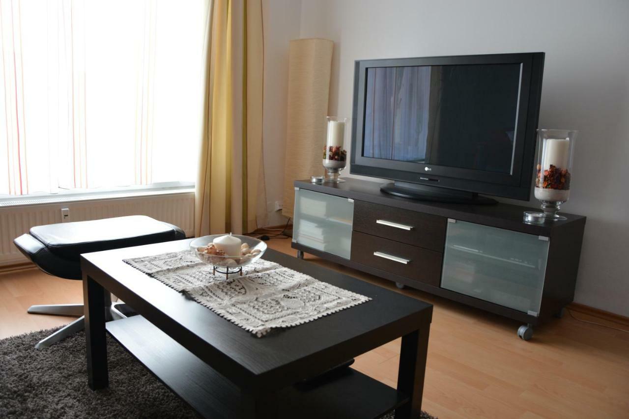 Apartman Zderadova Brünn Exterior foto